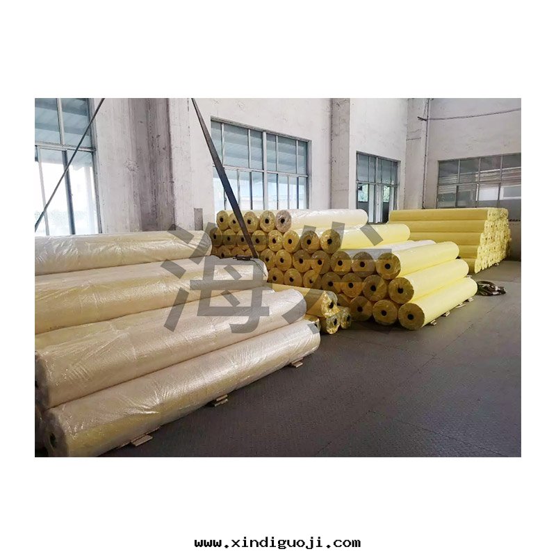 棉(mián)花(huā)打(dǎ)包(bāo)膜